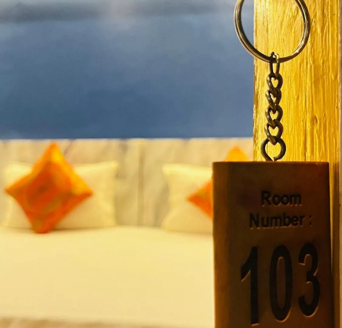 Vibe N Joy Hotel Varanasi